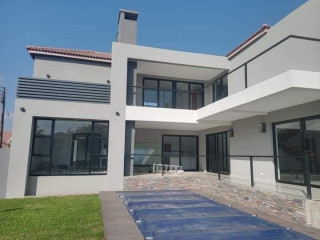 4-bedroom-house-for-sale-in-roma-park