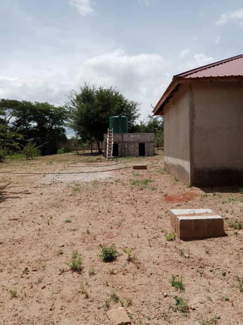 5-bedroom-farm-house-for-sale-big-5