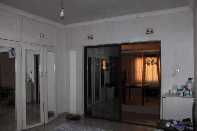 3-bedroom-flat-for-sale-in-kabulonga-big-4