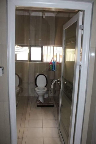 3-bedroom-flat-for-sale-in-kabulonga-big-2