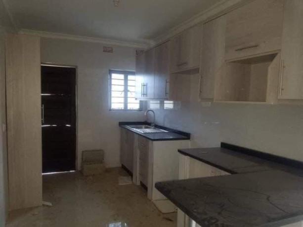 43-bedroom-flats-for-sale-in-chalala-big-9
