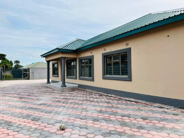 3-bedroom-house-for-sale-in-salama-park-big-1