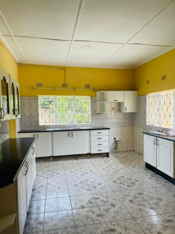 5-bedroom-house-for-sale-in-roma-big-5