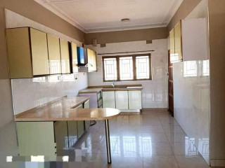 2-bedroom-flat-for-rent-in-chalala