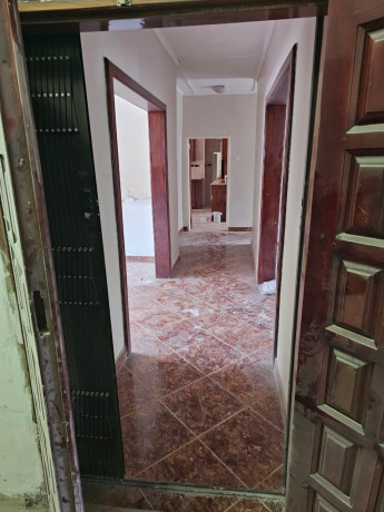 4-bedroom-house-for-rent-in-roma-big-1