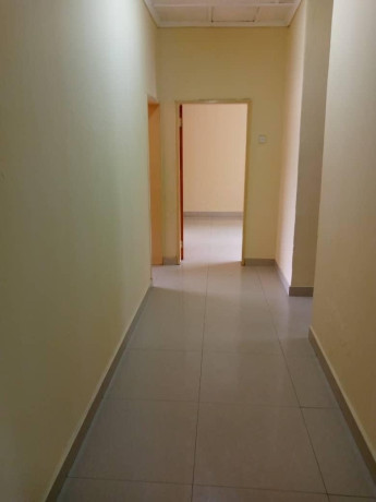 2-bedroom-flat-for-rent-in-olympia-big-3