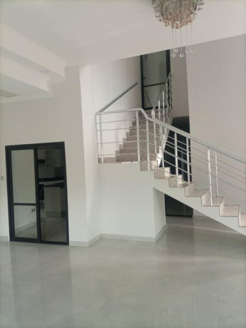 7-bedroom-house-for-rent-in-ibex-hill-big-3