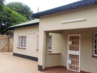 2-bedroom-flat-for-rent-in-chalala