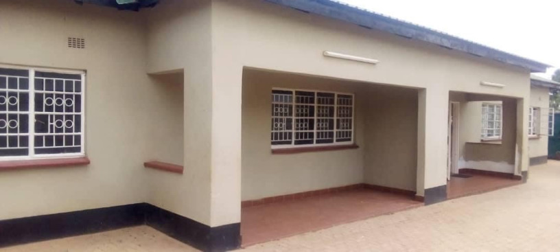 2-bedroom-flat-for-rent-in-chalala-big-1