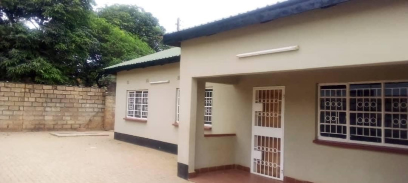 2-bedroom-flat-for-rent-in-chalala-big-0