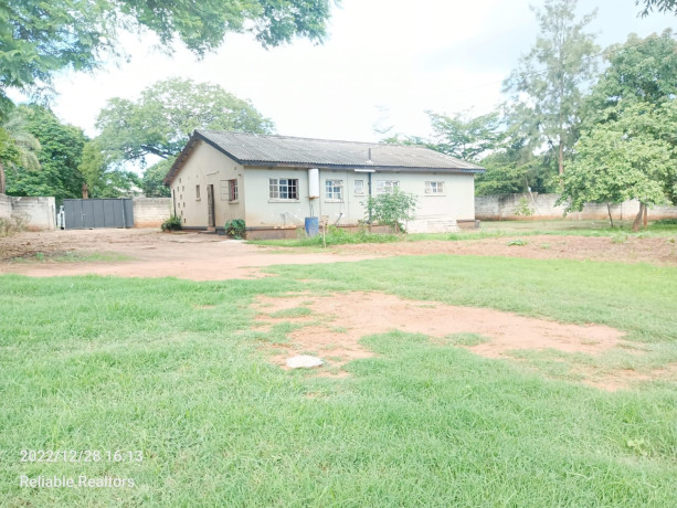 4-bedroom-house-for-sale-in-woodlands-big-2