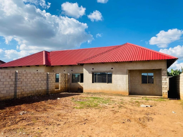 23-bedroom-flats-for-sale-in-chalala-big-0