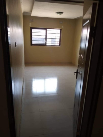 3-bedroom-flat-for-sale-in-chalala-big-3