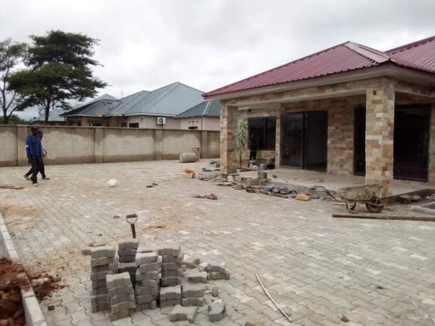 4-bedroom-standalone-house-for-sale-in-ibex-hill-big-4