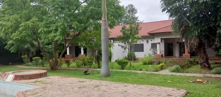 32-bedroom-flats-for-sale-in-longacres-big-5