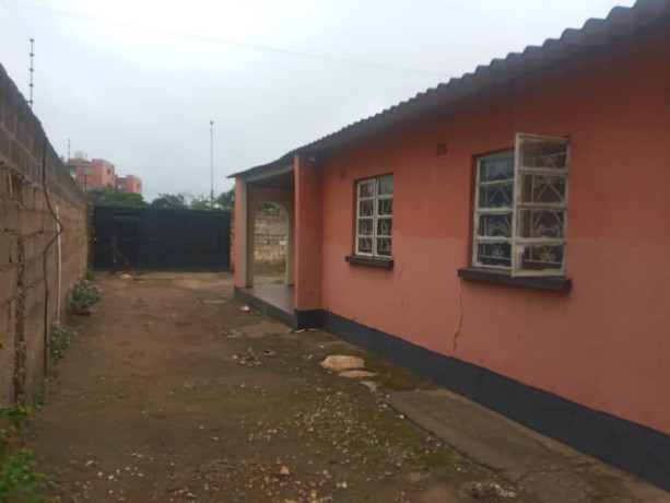3-bedroom-house-for-sale-in-kabwata-big-0