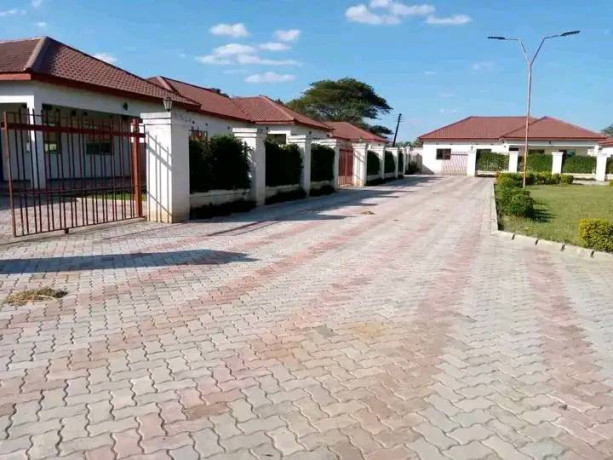 flats-for-rent-in-makeni-big-0