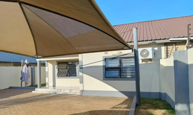 2-bedroom-flat-for-rent-in-chalala-big-1