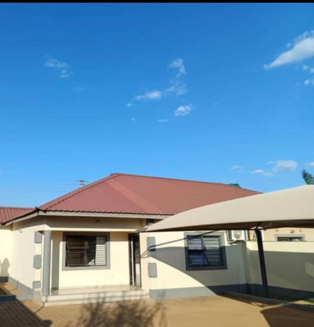 2-bedroom-flat-for-rent-in-chalala-big-2