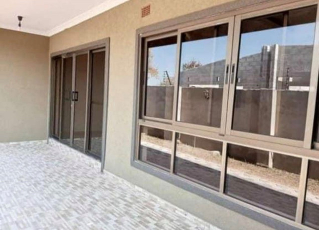 4-bedroom-flat-for-rent-in-ibex-meanwood-big-6