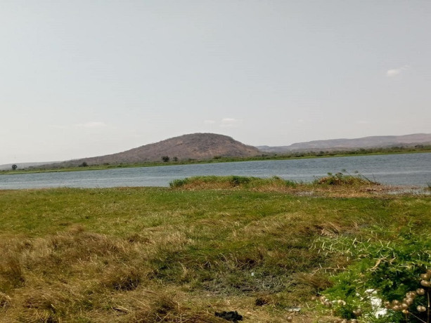 land-for-sale-in-kafue-big-5