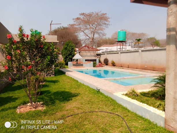 4-bedroom-incomplete-house-for-sale-in-makeni-bonaventure-big-1