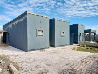 2-1-bedroom-flats-for-sale-in-garden-house