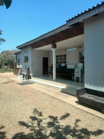 5-bedroom-house-for-sale-in-makeni-big-0