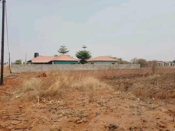 20m-by-40m-plot-for-sale-in-lilayi-big-1