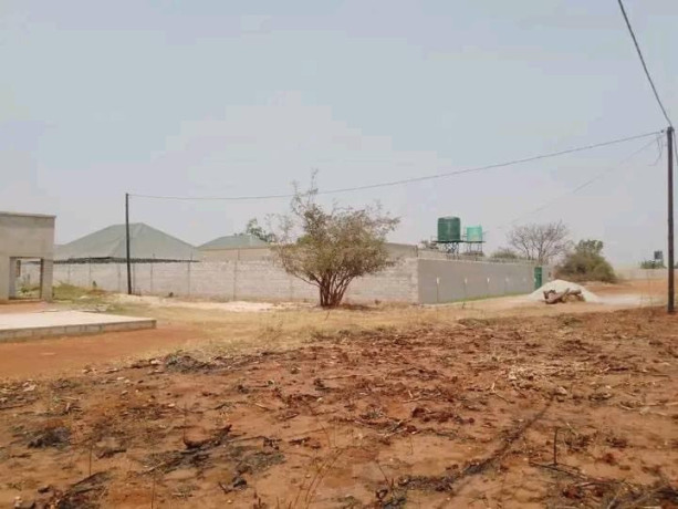 20m-by-40m-plot-for-sale-in-lilayi-big-2