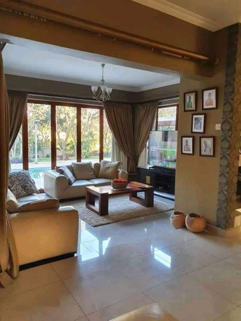 5-bedroom-house-for-sale-in-roma-park-big-3