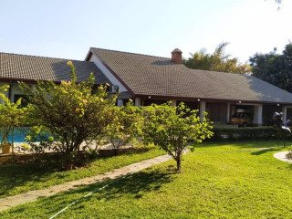 5-bedroom-standalone-house-for-sale-in-kalundu