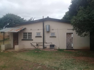 4-bedroom-house-for-sale-in-woodlands