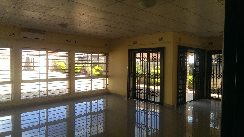 3-bed-4-bath-apartment-for-rent-near-memorial-park-big-6