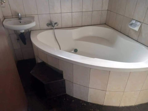 4-bedroom-house-for-sale-in-meanwood-ndeke-big-4