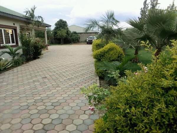 4-bedroom-standalone-house-for-sale-in-roma-big-1