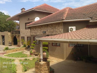 4-bedroom-standalone-house-for-sale-in-roma