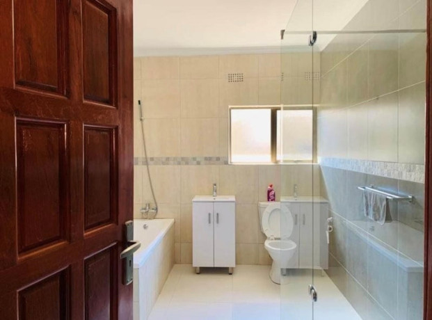 3-bedroom-flat-for-rent-in-new-kasama-big-5