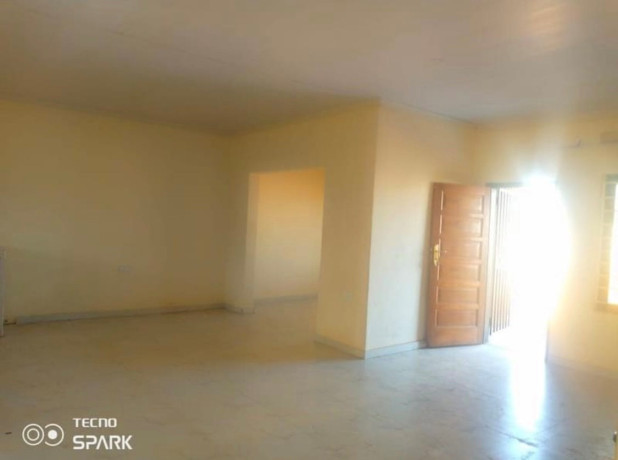 2-bedroom-flat-for-rent-in-chalala-big-1
