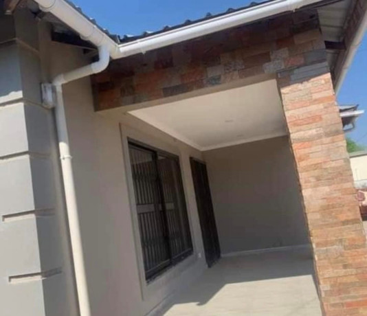 3-bedroom-flat-for-rent-in-ibex-hill-big-6