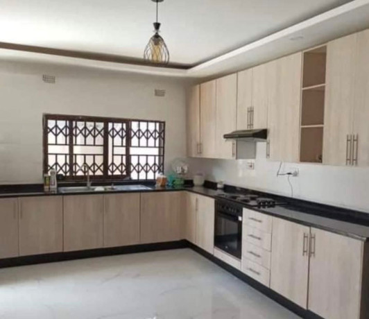 3-bedroom-flat-for-rent-in-ibex-hill-big-3