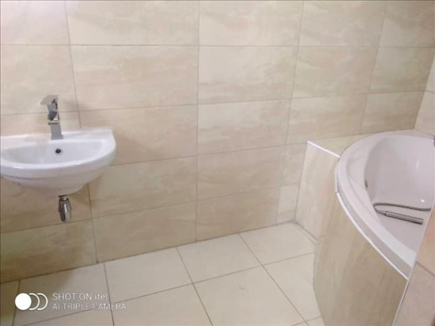 2-bedroom-house-for-rent-in-roan-park-big-2