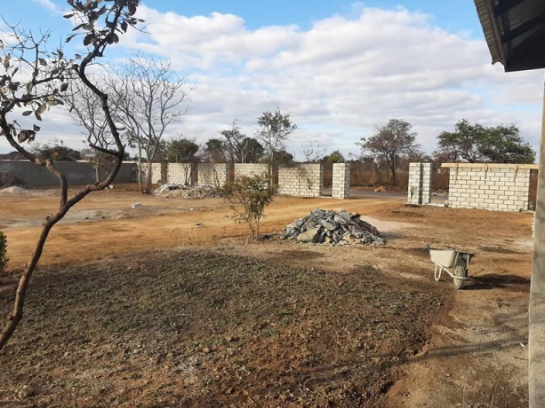 50m-by-25m-plot-for-sale-in-meanwood-ibex-big-0