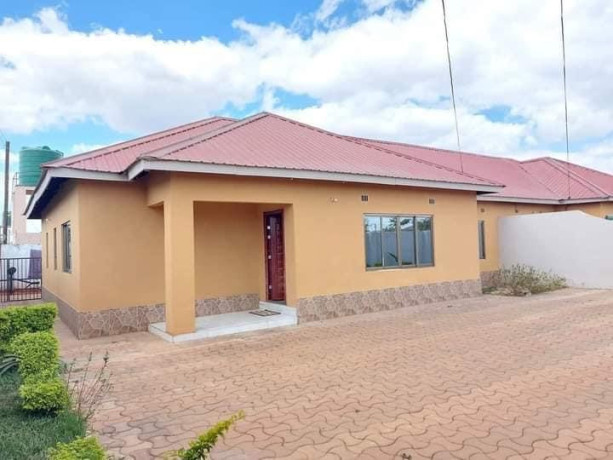 3-bedroom-house-for-sale-in-chalala-big-1