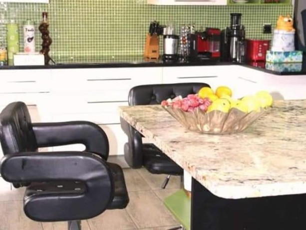 4-bedroom-house-for-sale-in-roma-big-6