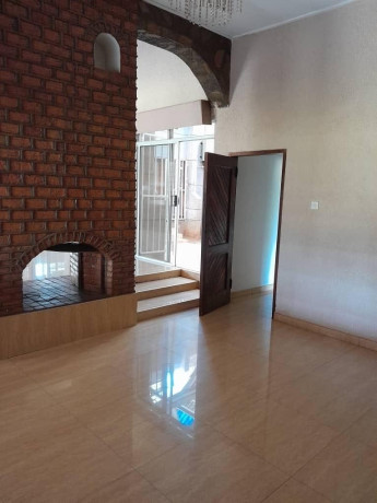 5-bedroom-house-for-rent-in-roma-big-6