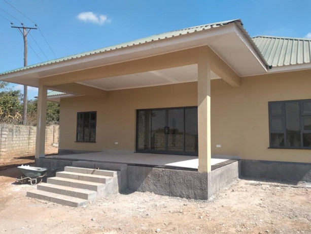 3-bedroom-house-for-sale-in-foxdale-big-2