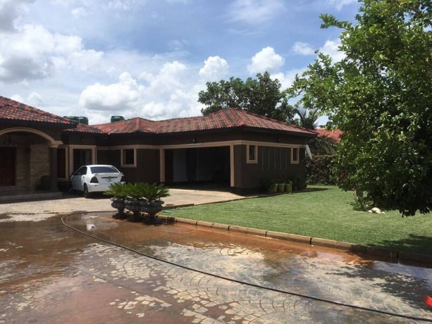 3-bedroom-standalone-house-for-sale-in-meanwood-ibex-big-3