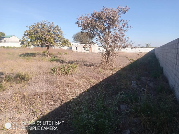 60m-x-60m-plot-for-sale-in-6-miles-big-5