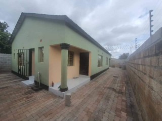 2-2-bedroom-flats-for-sale-in-mtendere-east